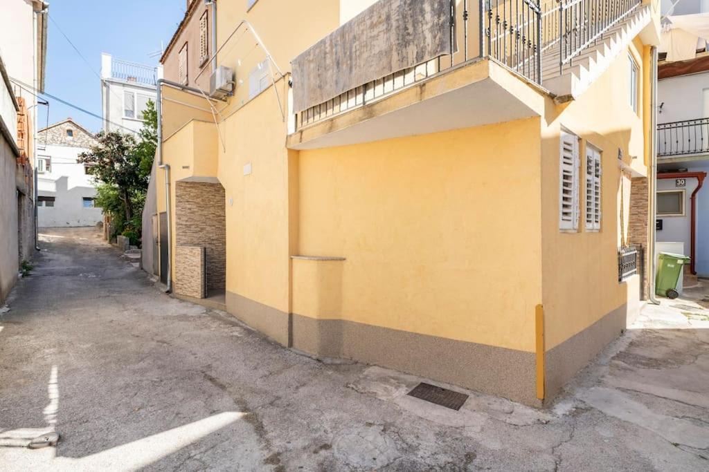 Studio Apartment Grgic Sibenik Exterior photo